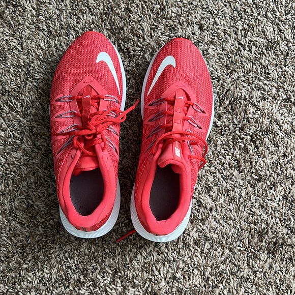 Nike running shoes - Picture 2 of 2